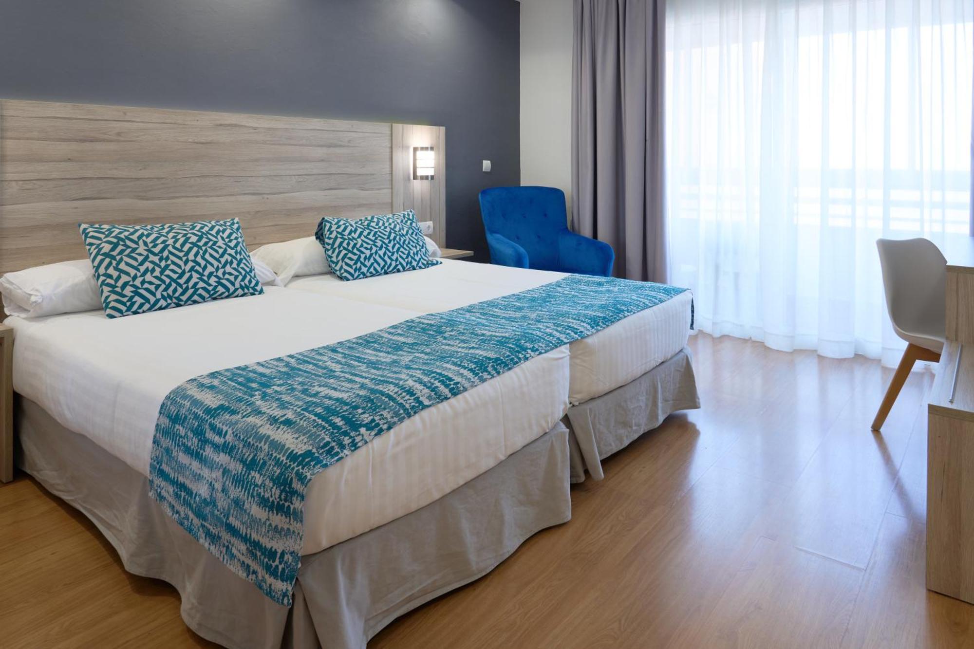 Hotel Maya Alicante Exterior photo
